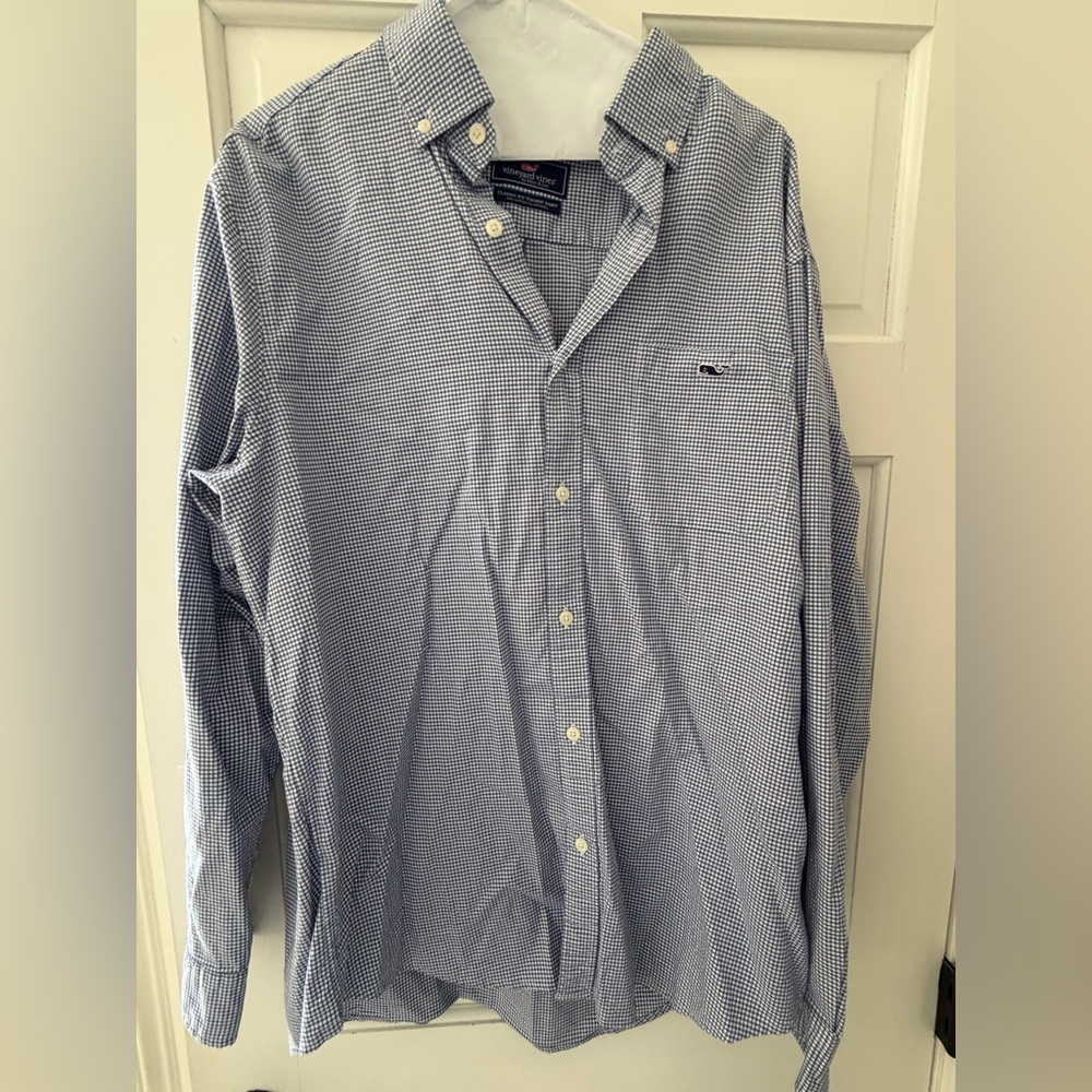 Vineyard Vines Men's Navy Checkered Button Down Shirt